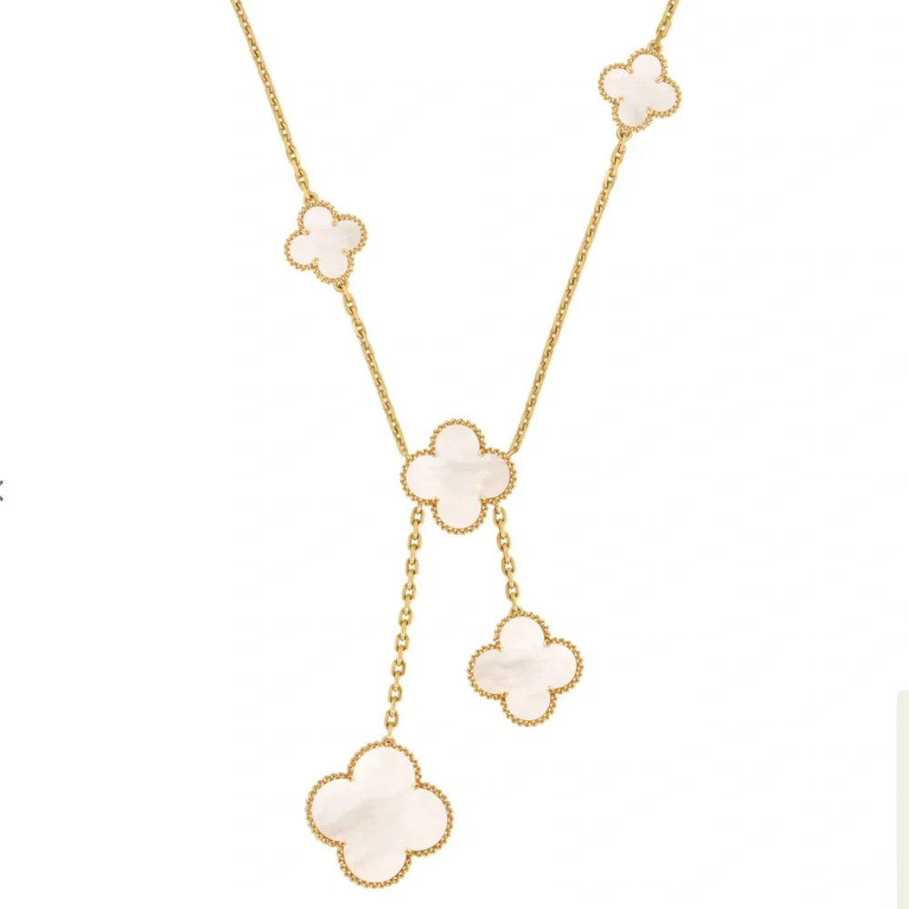 Alhambra style Clover Necklace